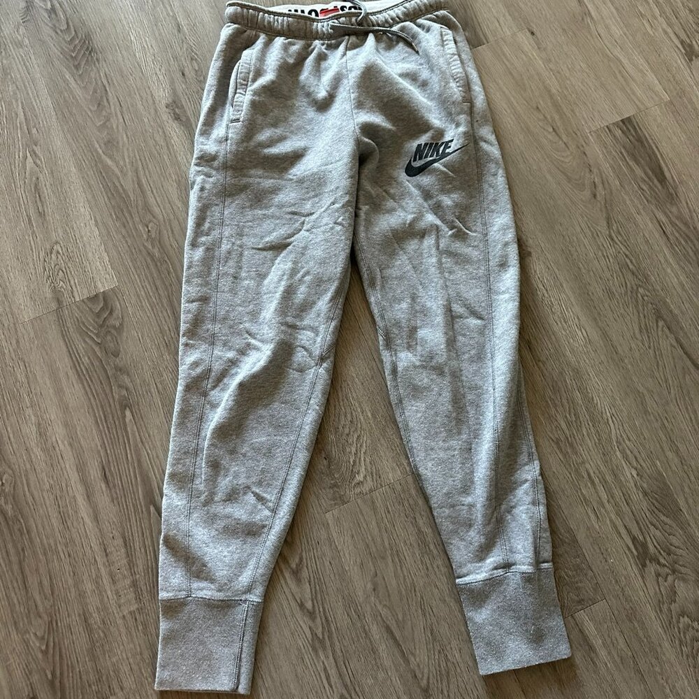 Nike Sweatpant Cuffed Leg Joggers with Pocket - Grey - Size Small